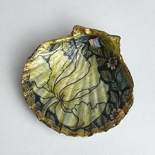 William Morris small trinket shell