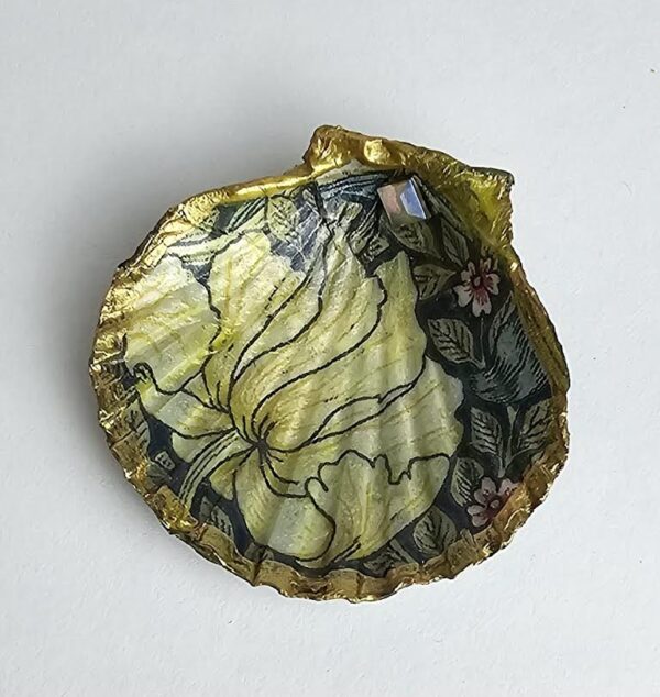 William Morris small trinket shell